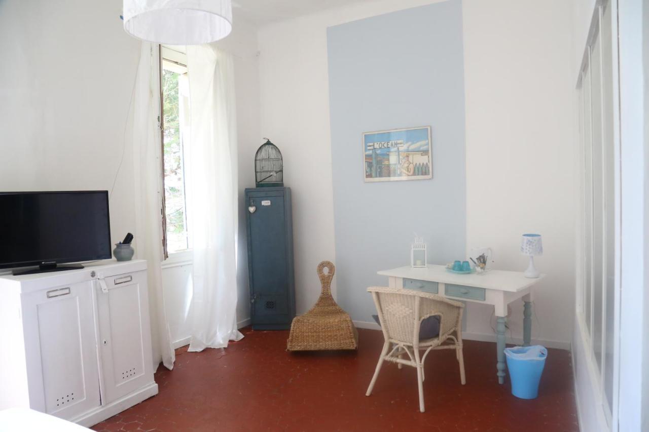 Maison D'Hotes La Bastide Bleue Gasthof