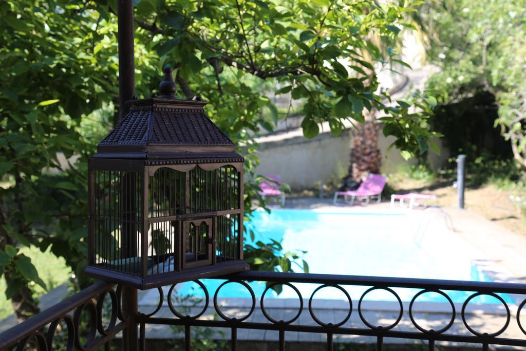 Gasthof Maison D'Hotes La Bastide Bleue *